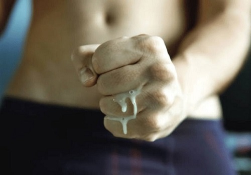 Yếu sinh lý do thủ dâm nhiều, những điều nam giới cần biết